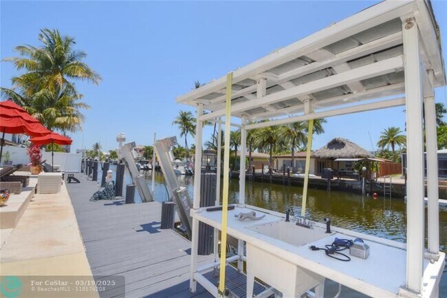 Photo - 2228 SE 10th St