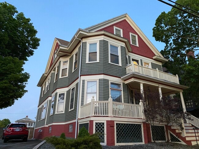 Photo - 10 Bainbridge Ave Unit 1 Private Bedroom