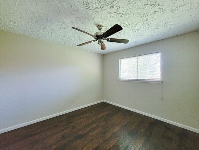 Photo - 9415 Beckford Dr