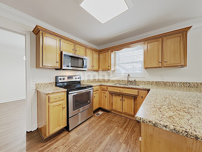 Photo - 1305 Bantry Dr