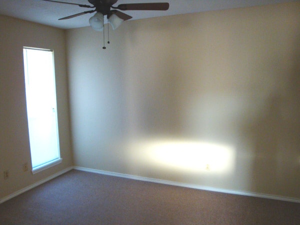 Photo - Village Oaks