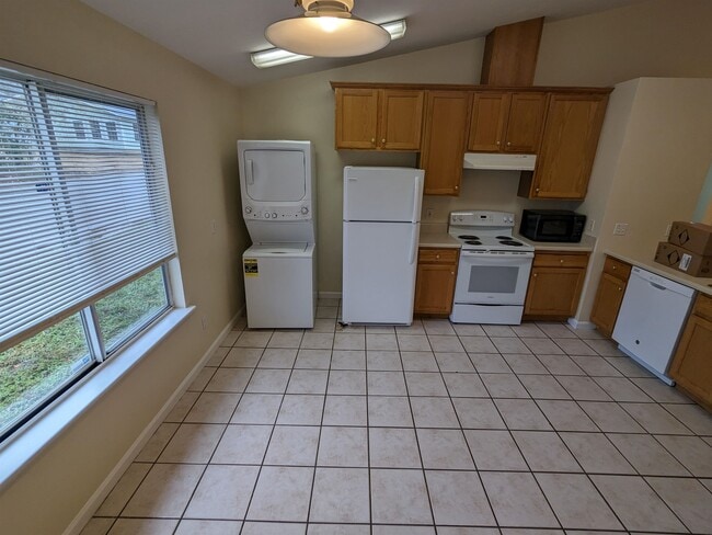 Photo - 728 W Brevard St