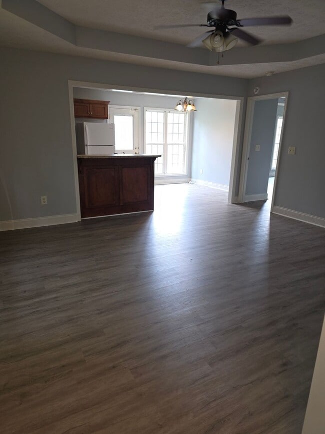 Photo - A Great Starter Home Just For YOU!