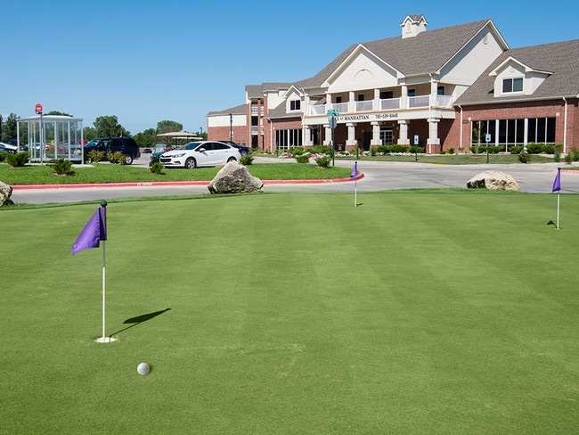 Photo - The Links at Manhattan