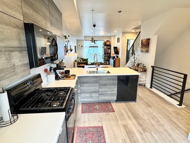 Photo - 3467 W 63rd Pl