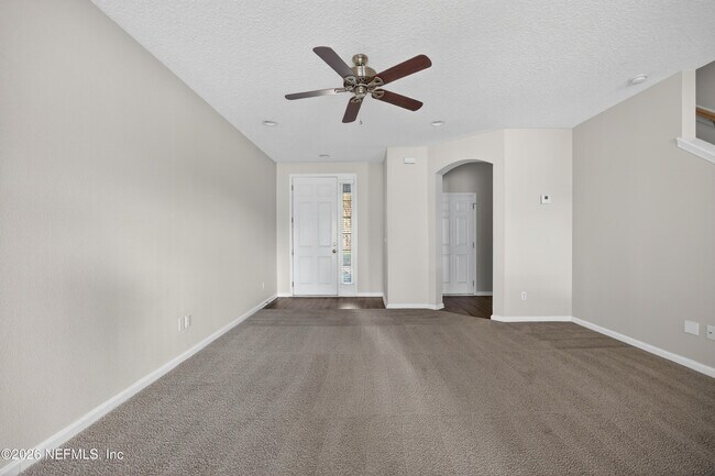 Photo - 3730 Creswick Cir Unidad H