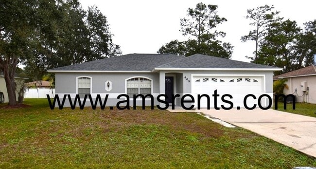 Building Photo - Spacious 3 Bedroom 2 Bath