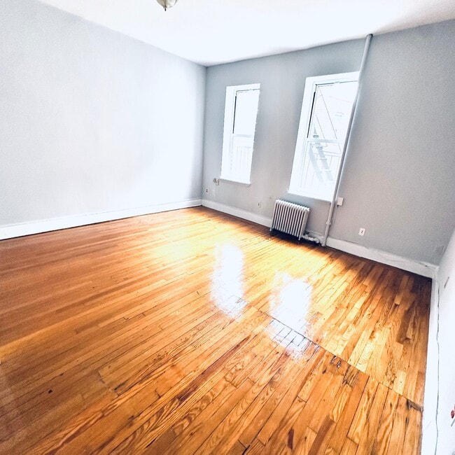 Photo - 706 Washington Ave