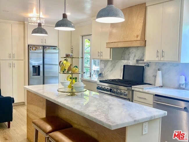 Building Photo - 11323 Mississippi Ave