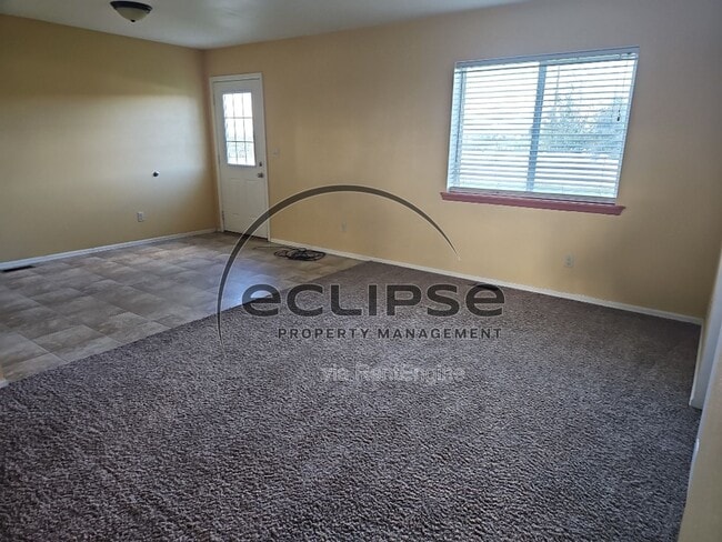 Photo - 2700 Moran Place