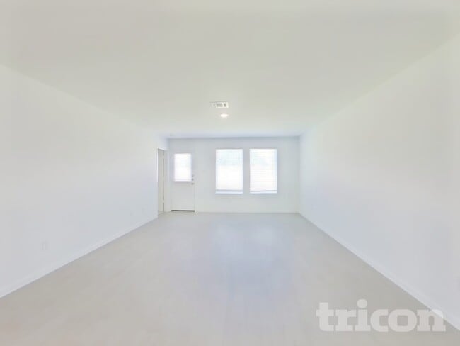 Photo - 3065 Dawn Sound Dr