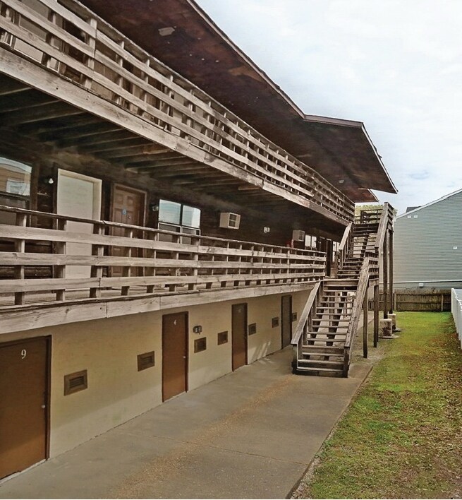 Photo - 9530 3rd Bay St