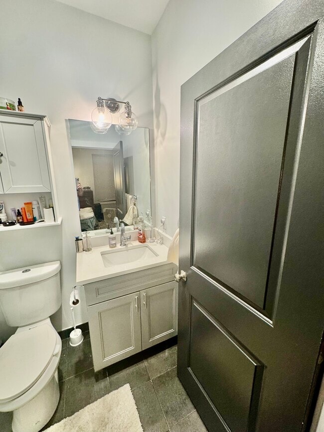 Photo - 1337 N Franklin St Unit 3F