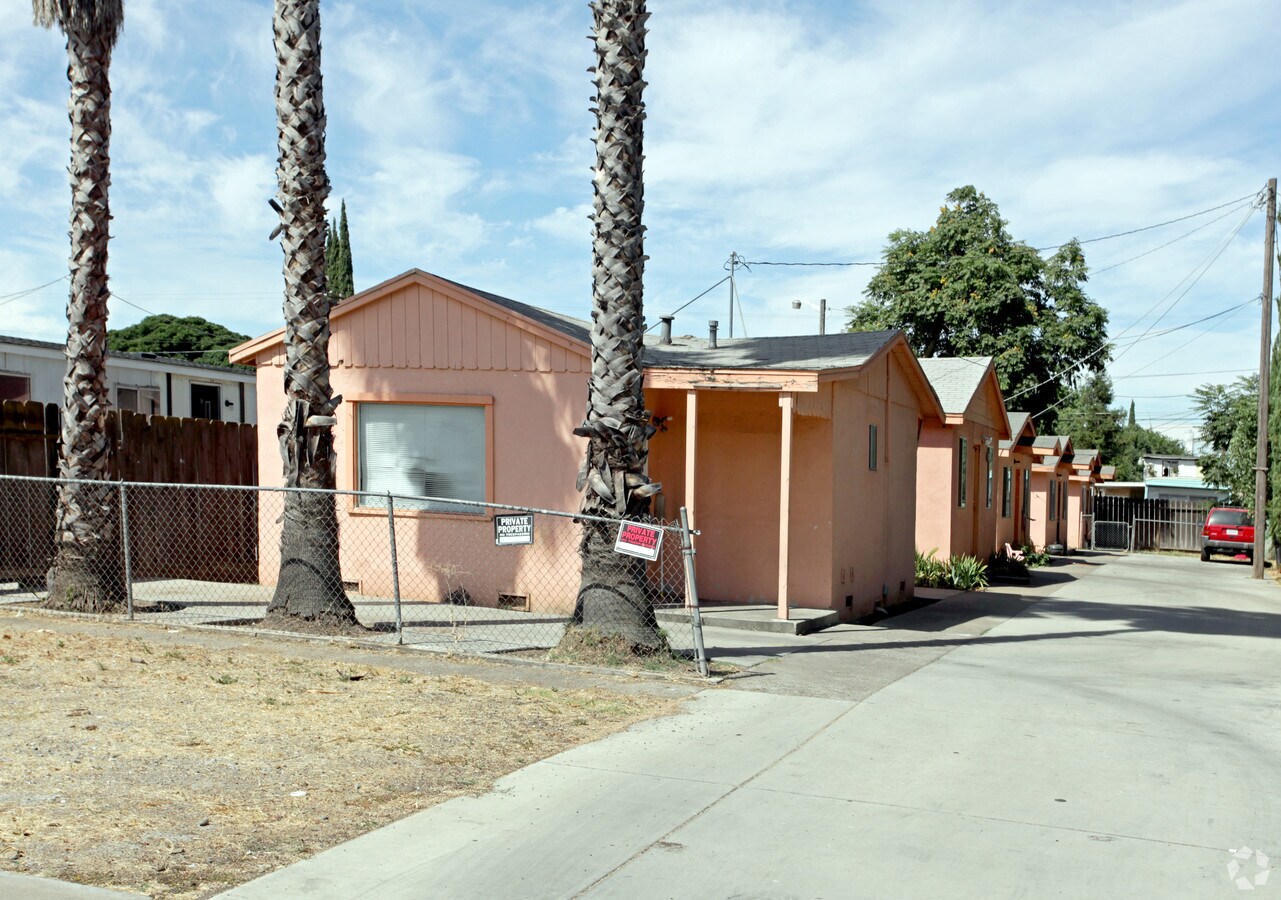 Photo - 641 S Conejo Ave Apartments