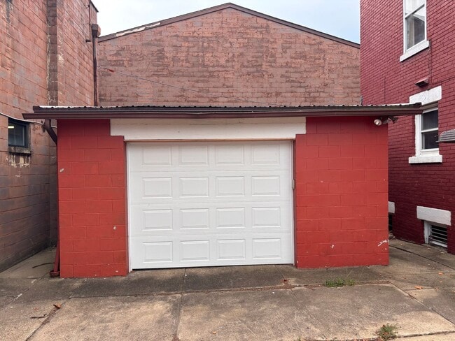 Photo - 306 W 4th St Unit 306 w 4th Street