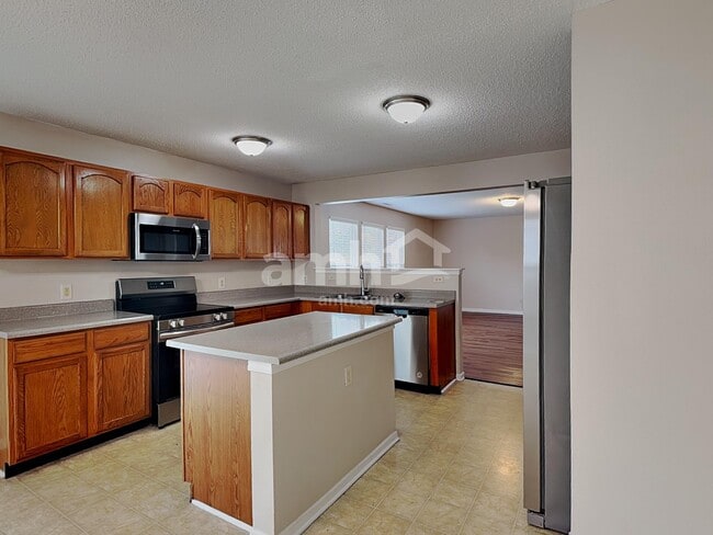 Photo - 707 Heartland Dr