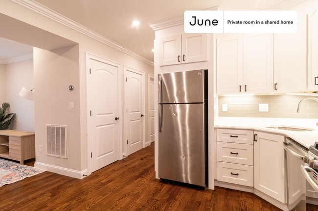 Photo - Room in Shared 4 bed/1.5 bath home Unidad D