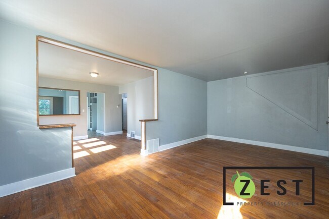 Photo - 5235 Haverhill St Apartamento Unidad 5235 Haverhill Lower