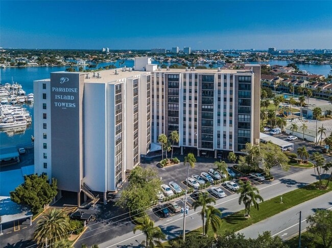 Building Photo - 10355 Paradise Blvd Unit 711