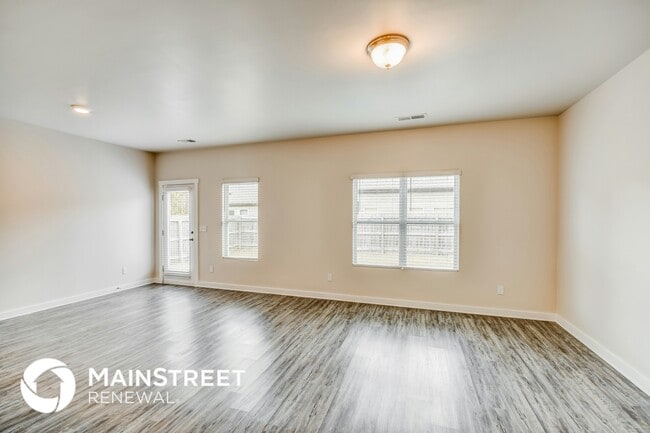 Photo - 5735 Cheshire Cove Cir