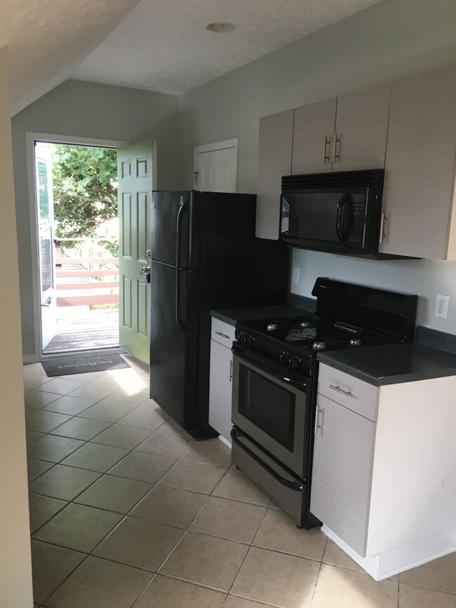 Photo - 2166 W 34th Pl Unidad Up