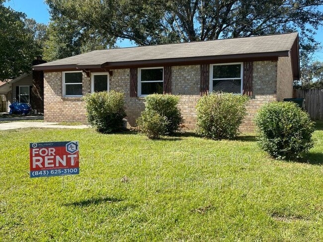 Photo - 47 Elmwood Pl