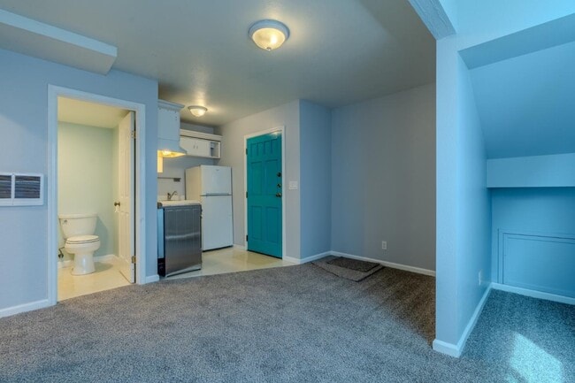 Photo - 1279 Alicante Dr