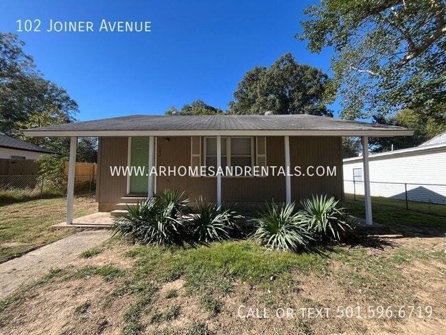 Building Photo - 102 Joiner Ave
