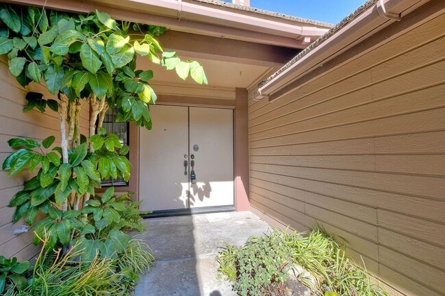 Photo - Stylish Two-Bedroom Home with Updated Feat...