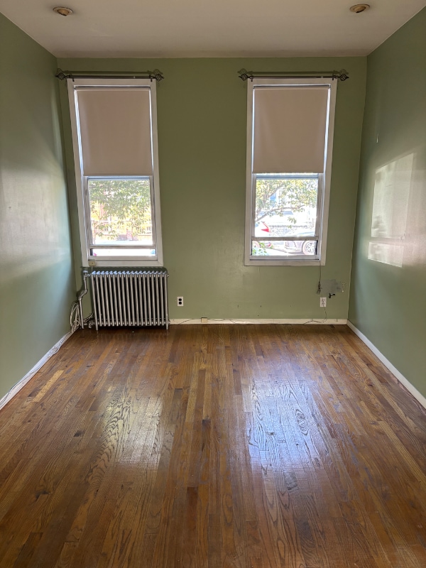 Building Photo - 53-53 72nd St Unit 53-53 72nd Maspeth, NY 11378 Rental