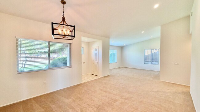 Photo - 730 Morro Rd
