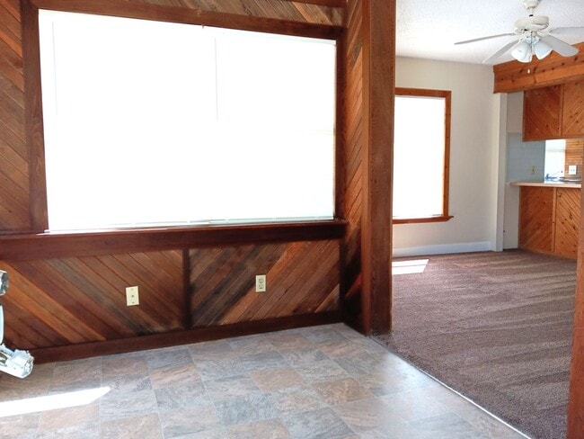 Photo - 4840 19th Ave N