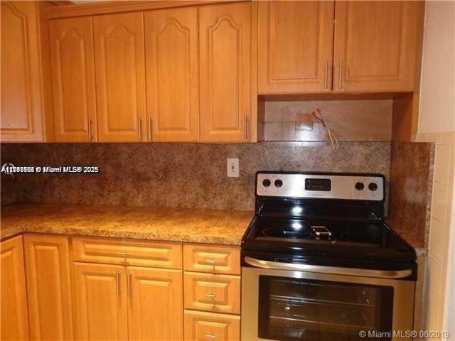 Photo - 15225 NE 6th Ave Unidad B207