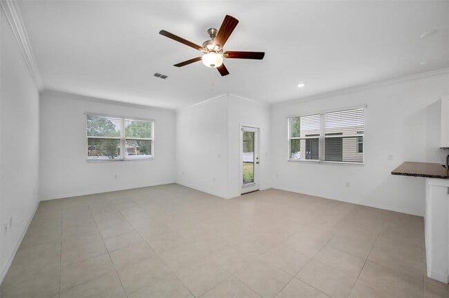 Photo - 30741 Veridian Wy