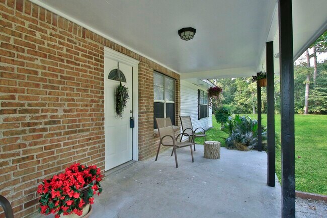 Photo - 17078 Oak Grove Ln