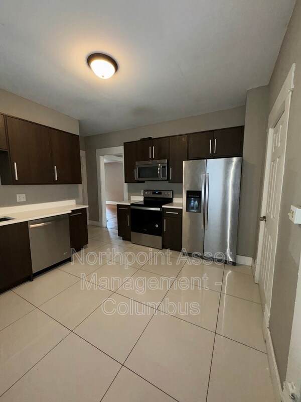 Photo - 396 E 12th Ave