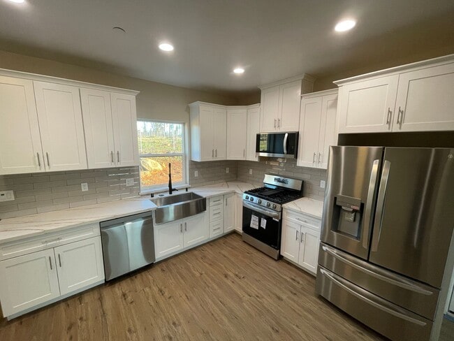 Photo - 8588-8590 Ridgecrest Dr