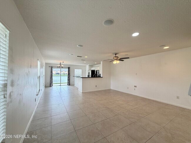 Photo - 104 Crete Ct