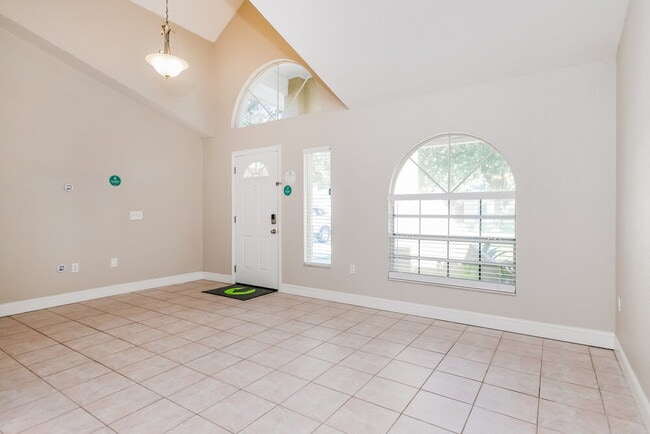 Photo - 264 Daisy Estates Dr