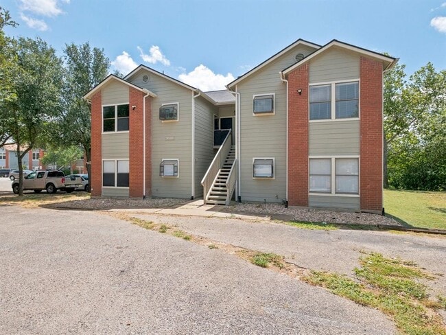 Building Photo - 9507 Kempler Dr