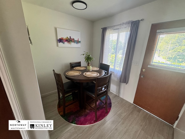 Photo - Meadowood Apartments