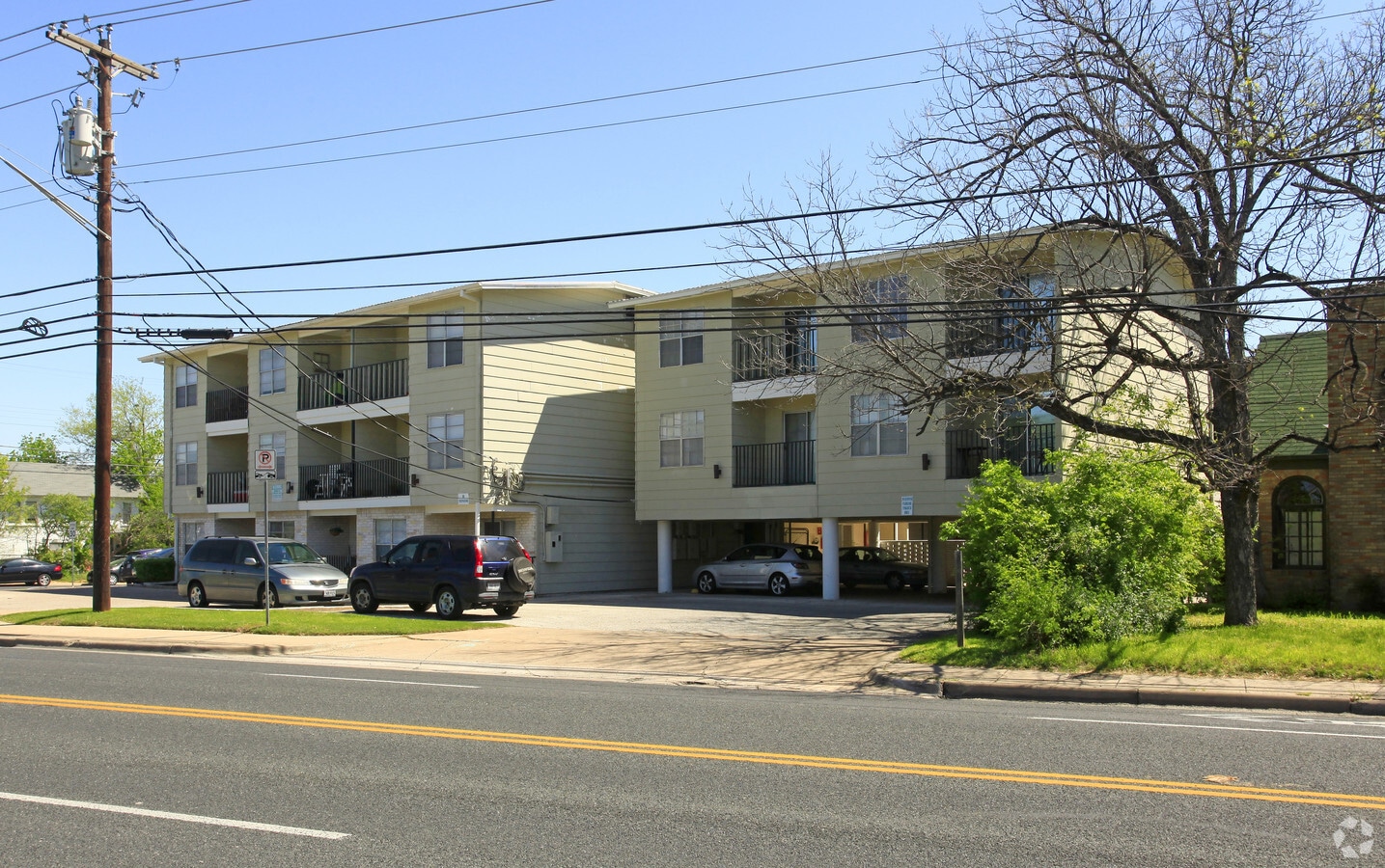 Photo - The Granada III Apartments