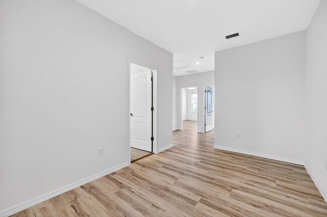 8667 Canyon Creek Trail