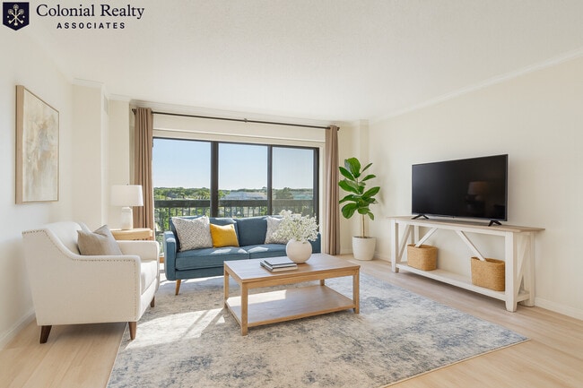 Building Photo - 15 N Beacon St