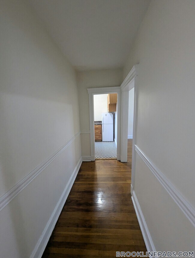 Photo - 364 Riverway Unidad 10