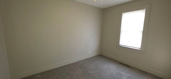 Photo - 4 Bedroom 2 Bathroom! $1195!