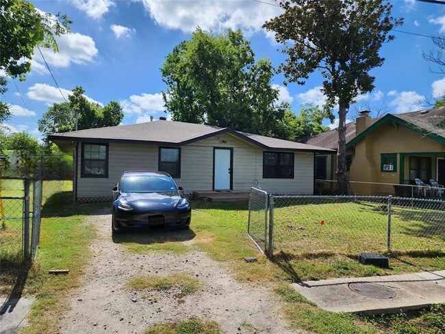 Building Photo - 8222 Autumn Ln Rental