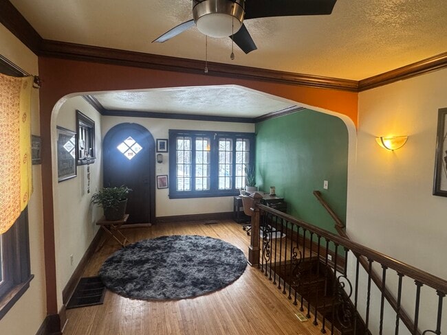 Building Photo - 603 Lexington Pky N