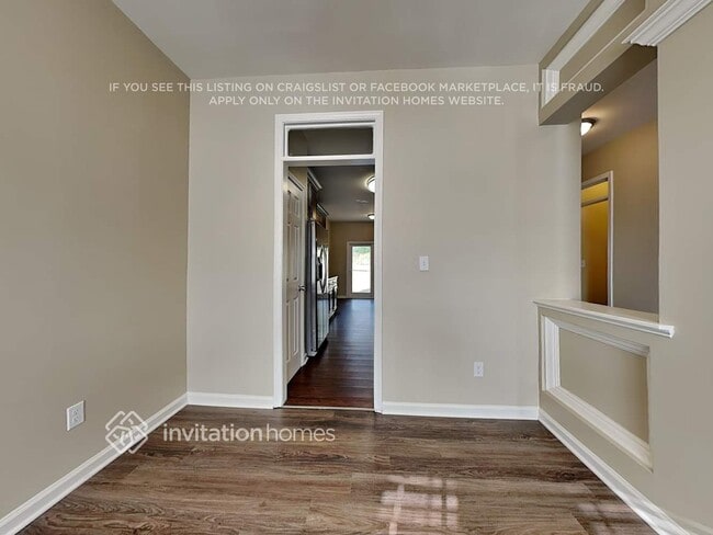 Photo - 708 Latitude Way