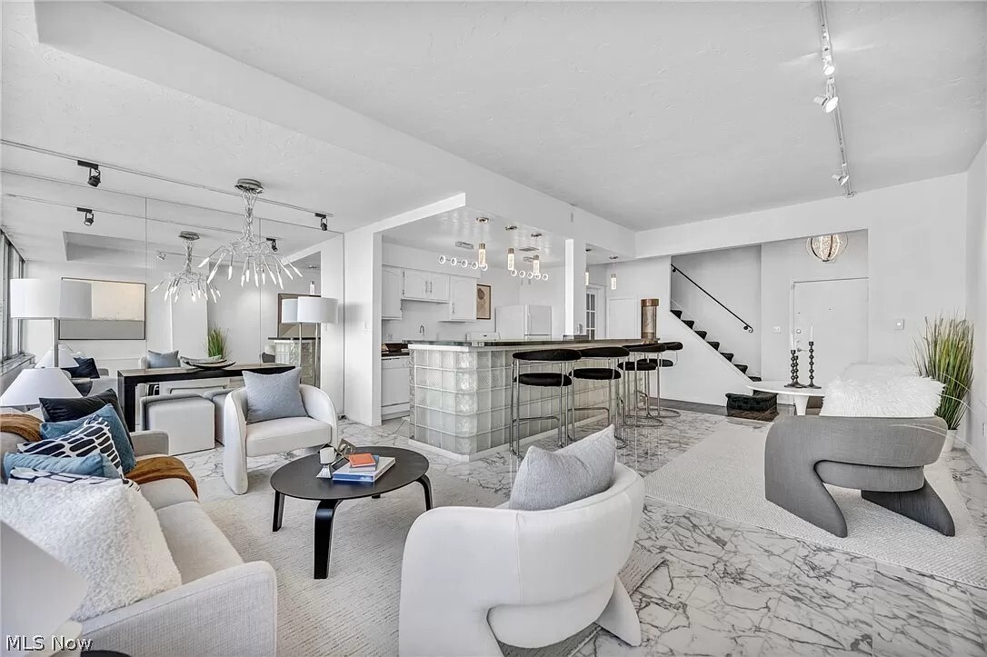 Photo - 12900 Lake Ave Unit Penthouse 3